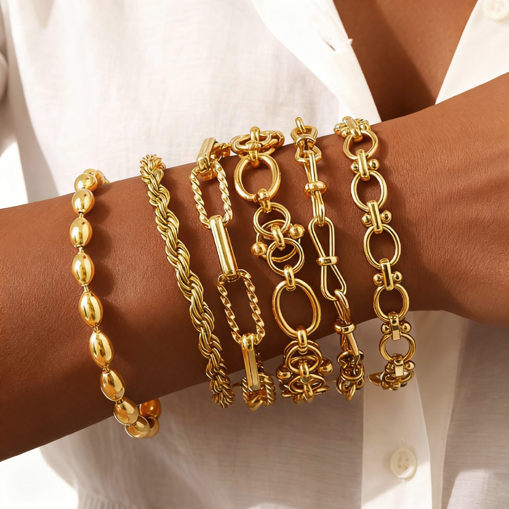 Gold Plated Chunky Chain Brace - Women Bags Price ulasan dan harga
