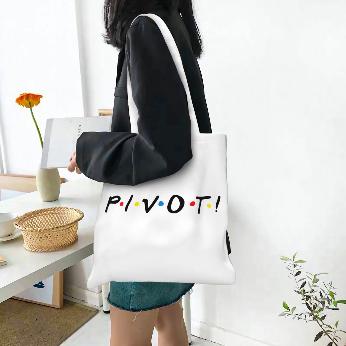 Friends Pivot Canvas Tote Hand - Women Bags Ross ulasan dan harga